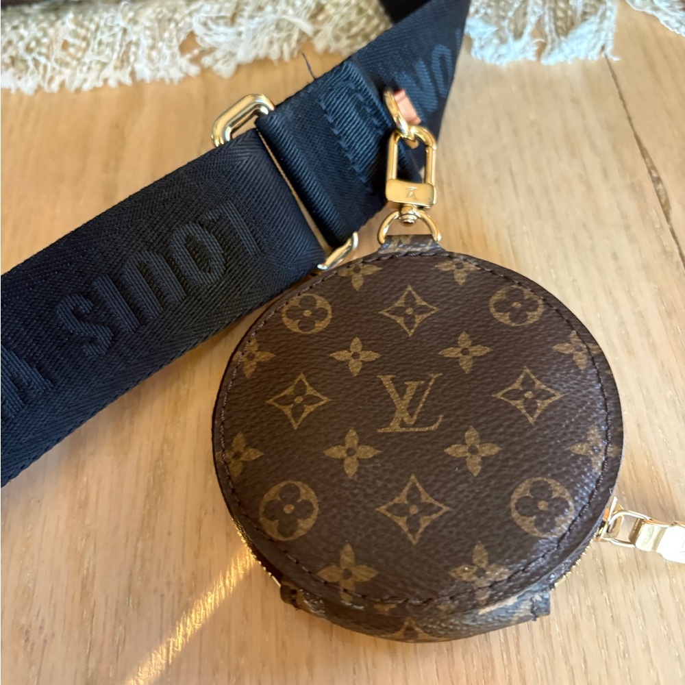 Louis Vuitton Monogram Canvas Multi Pochette Purse and Strap - Picture 6 of 8